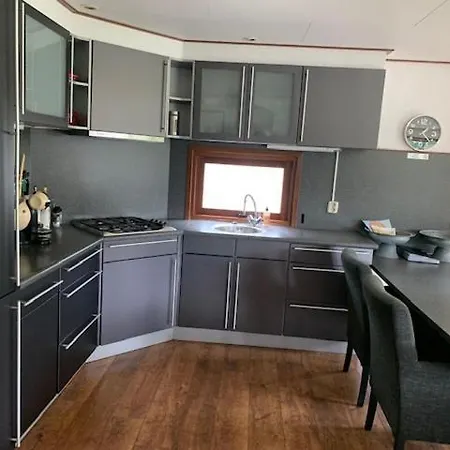 Dubbele Op Recreatiepark Topparken Op De Veluwe In Met Grote Vrije Tuin En Eigen Parkeerplaats 度假居 贝克贝亨