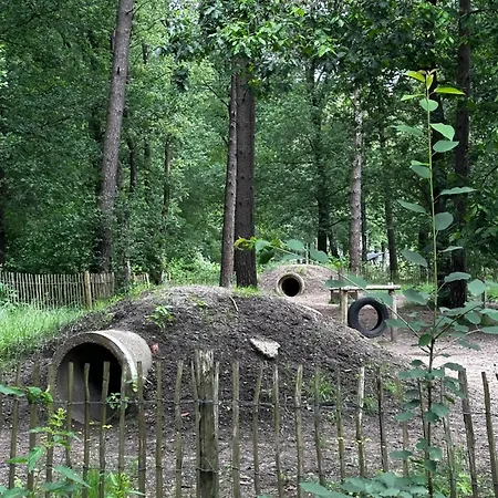 Dubbele Op Recreatiepark Topparken Op De Veluwe In Met Grote Vrije Tuin En Eigen Parkeerplaats