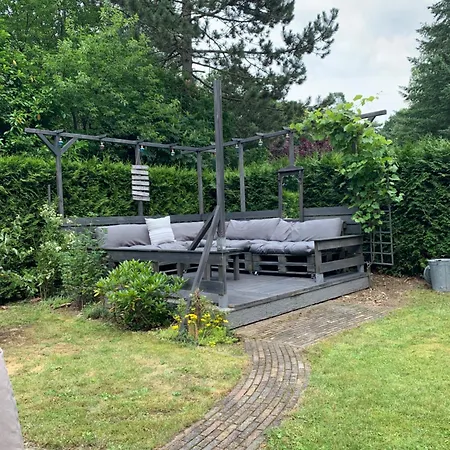 Dubbele Op Recreatiepark Topparken Op De Veluwe In Met Grote Vrije Tuin En Eigen Parkeerplaats Сasa de vacaciones
