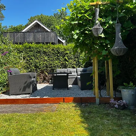 Dubbele Op Recreatiepark Topparken Op De Veluwe In Met Grote Vrije Tuin En Eigen Parkeerplaats *